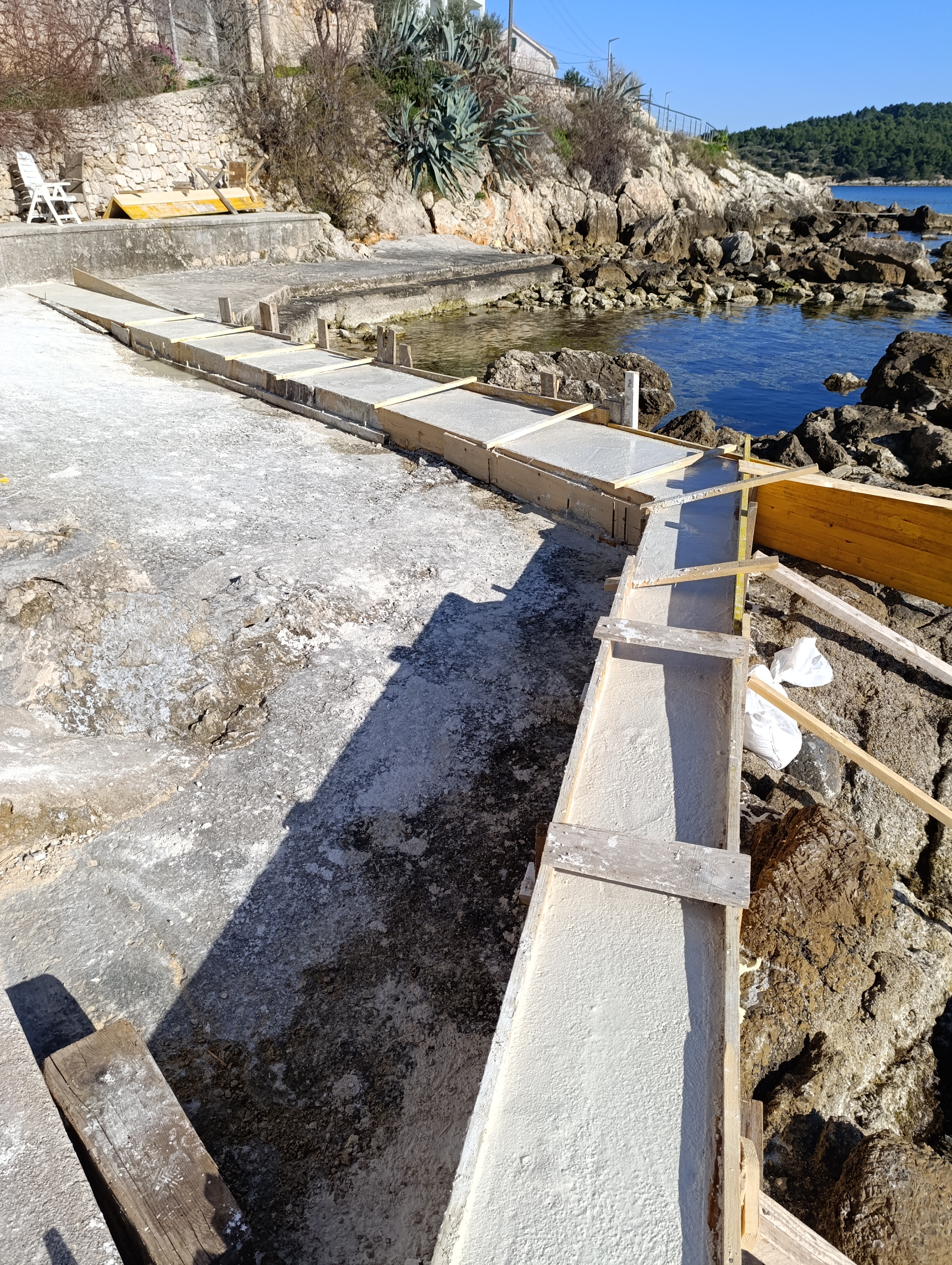 Galerija - Sanacija rive Kekino žalo - Prvić Luka (1)